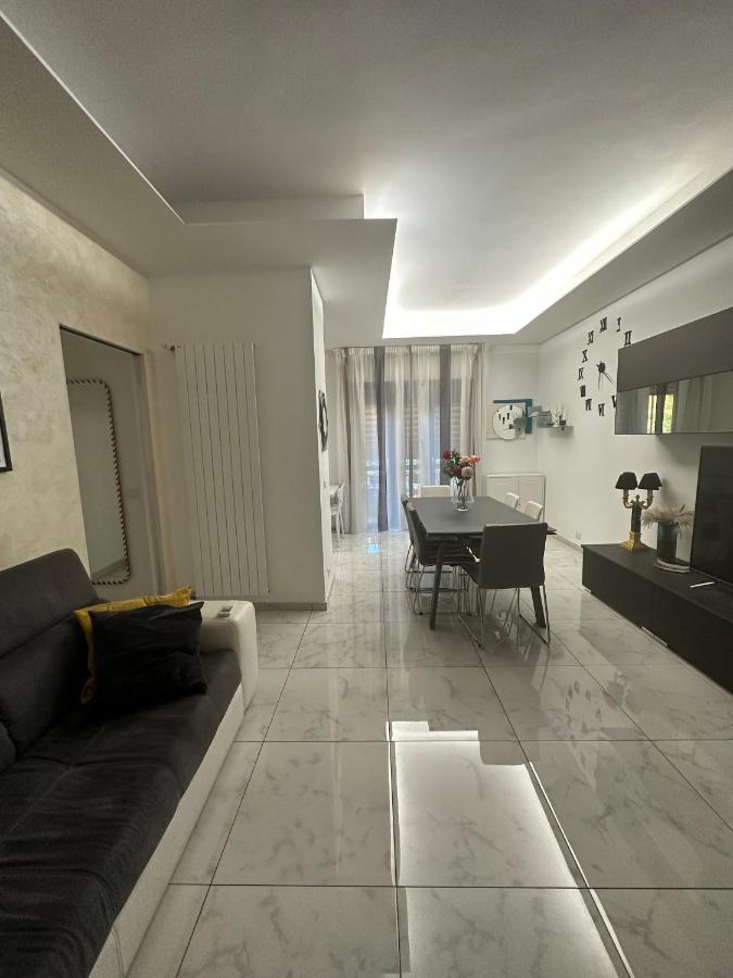 Celio 83 Luxury Apartamento